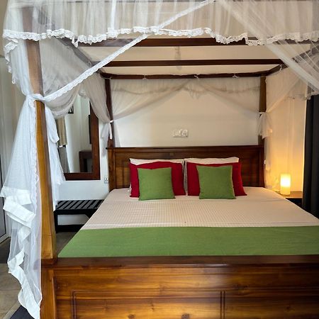 The Tide'S Tale Hotel Galle Eksteriør billede
